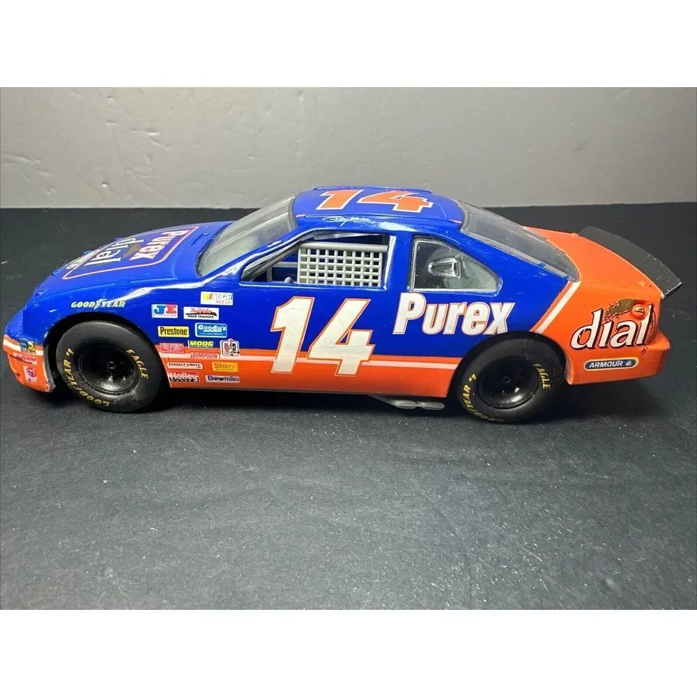 1996 Racing Champions Ford Thunderbird Patty Moise #14 NASCAR Preview‎ Edition